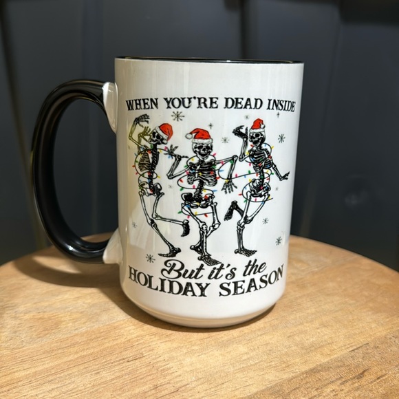 🆕 Christmas Skeleton Mug 🎄 - Picture 1 of 5